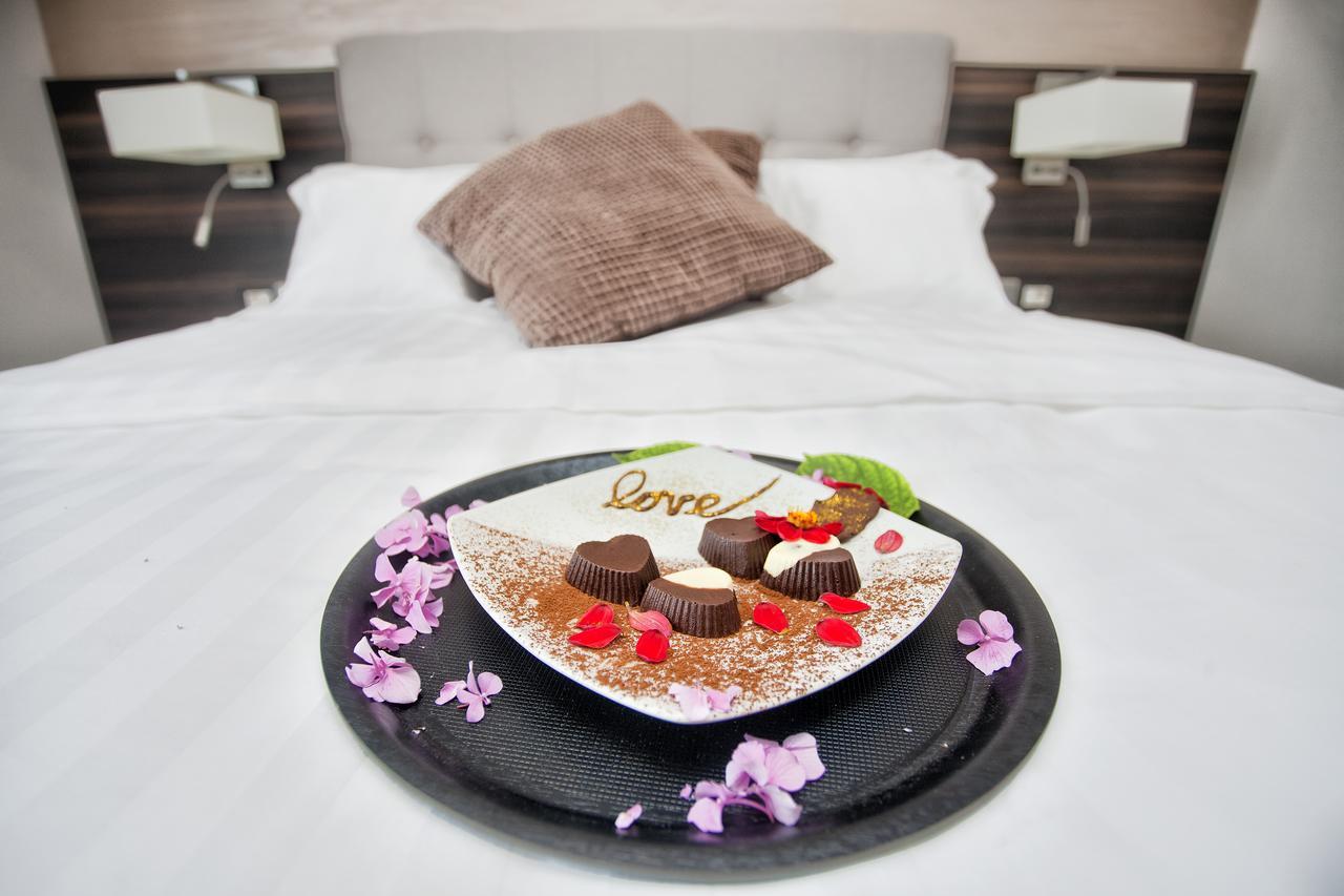 Wellness & Spa Hotel Acd Herceg Novi Eksteriør bilde